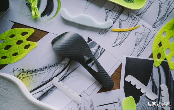 国产进阶跑鞋对比,国产顶级跑鞋横评