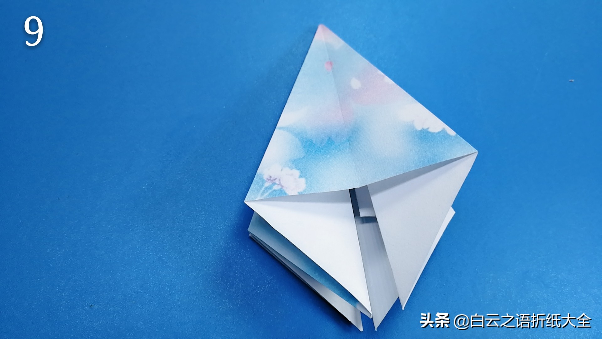 手工折纸雨伞儿童教程,手工折纸雨伞简单又漂亮不用胶水