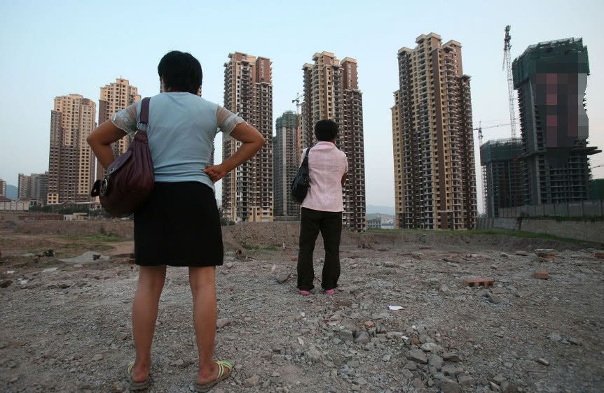 房地产泡沫那么大是谁造成的,房地产泡沫爆发在哪一年