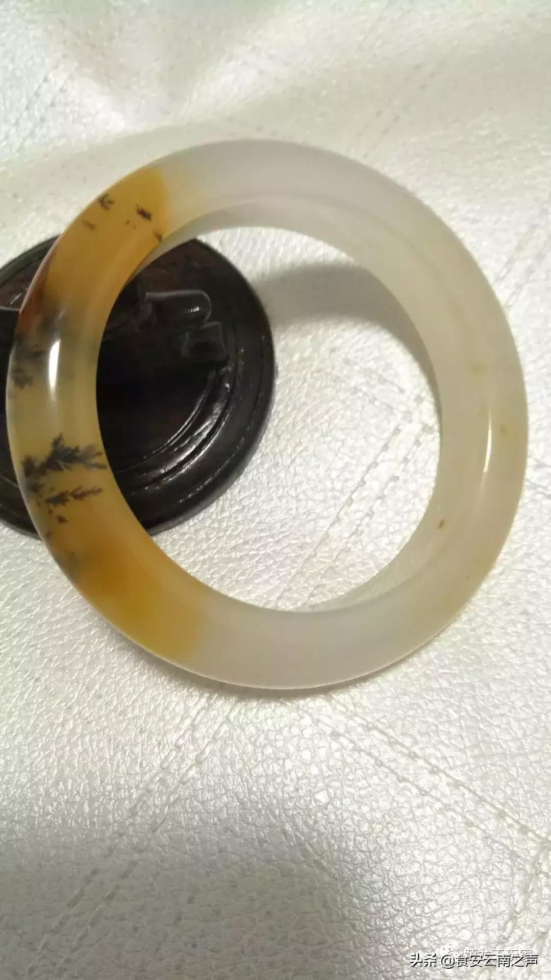 为什么要请貔貅,请貔貅为什么要请一对啊