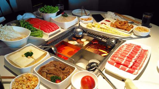 中国目前最火的餐饮连锁店,中国餐饮业十大著名连锁品牌