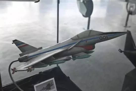 错了！塞尔维亚买的不是彩虹无人机，读错拼音，却揭开另一大系列