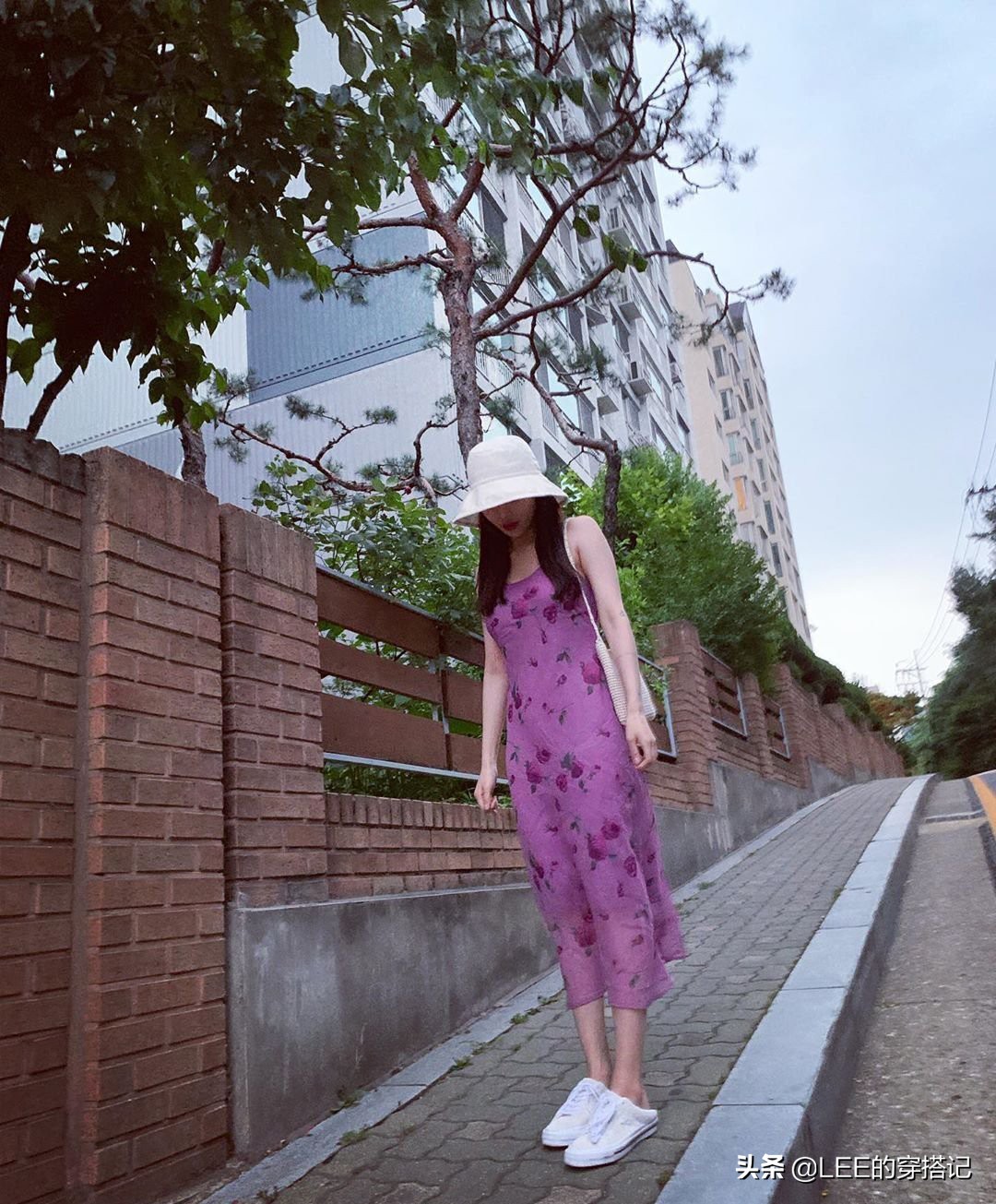 原来你是这样的泫雅，可可爱如美少女，也可性感到挪不开眼