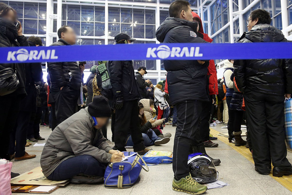 在网上买火车票可以买几张,网上买不到火车票还能买吗