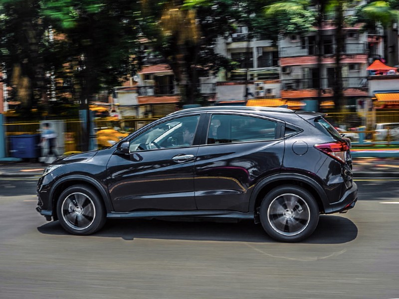 本田缤智羽翼大灯泡怎么更换,广汽本田缤智1.5t发动机型号