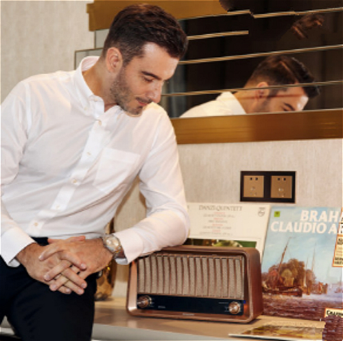 飞利浦TAVS300洛可可复古蓝牙音箱,飞利浦经典小音箱