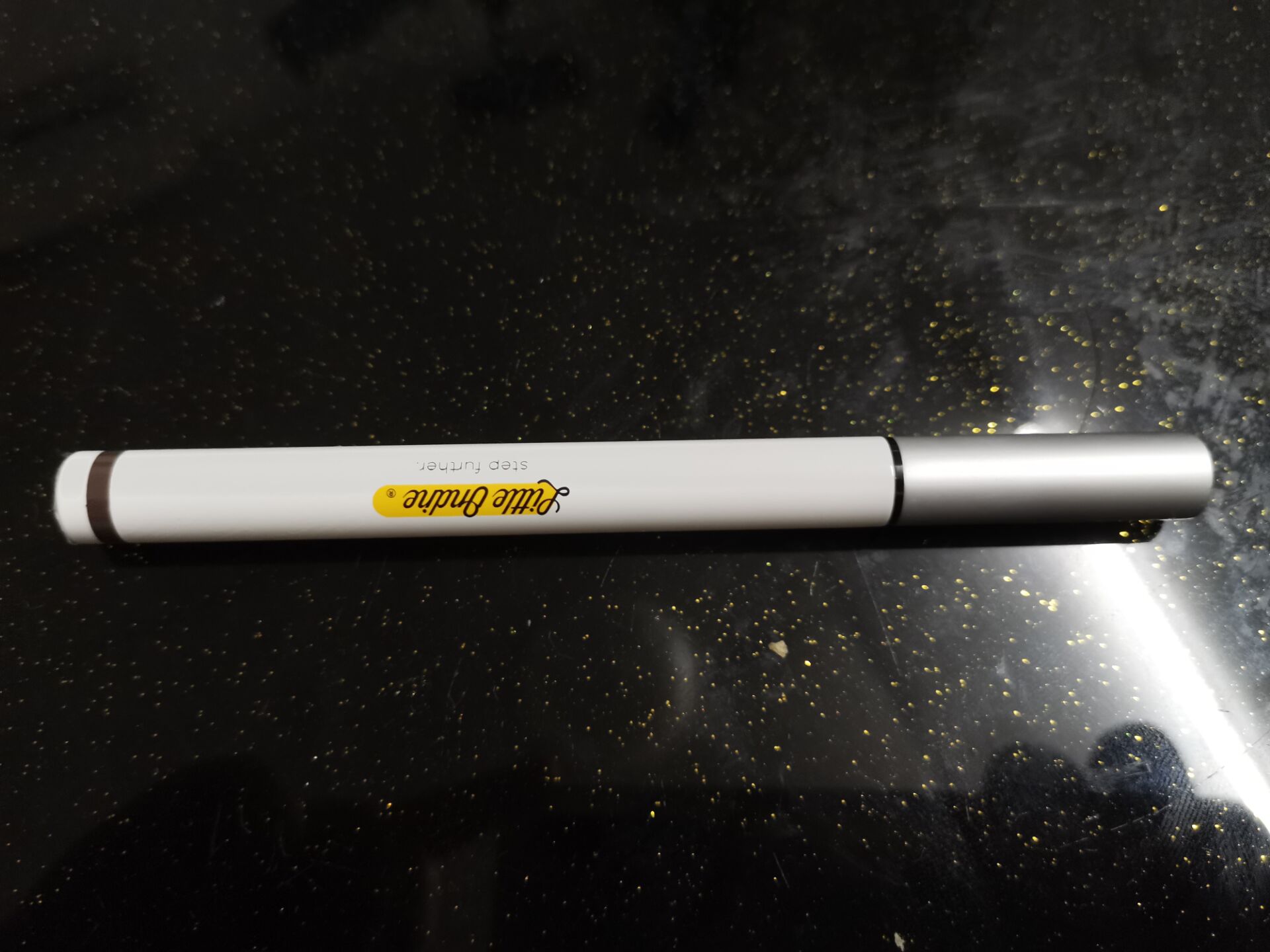 一个月一千五生活费女生,一个月生活费一千块省钱好物