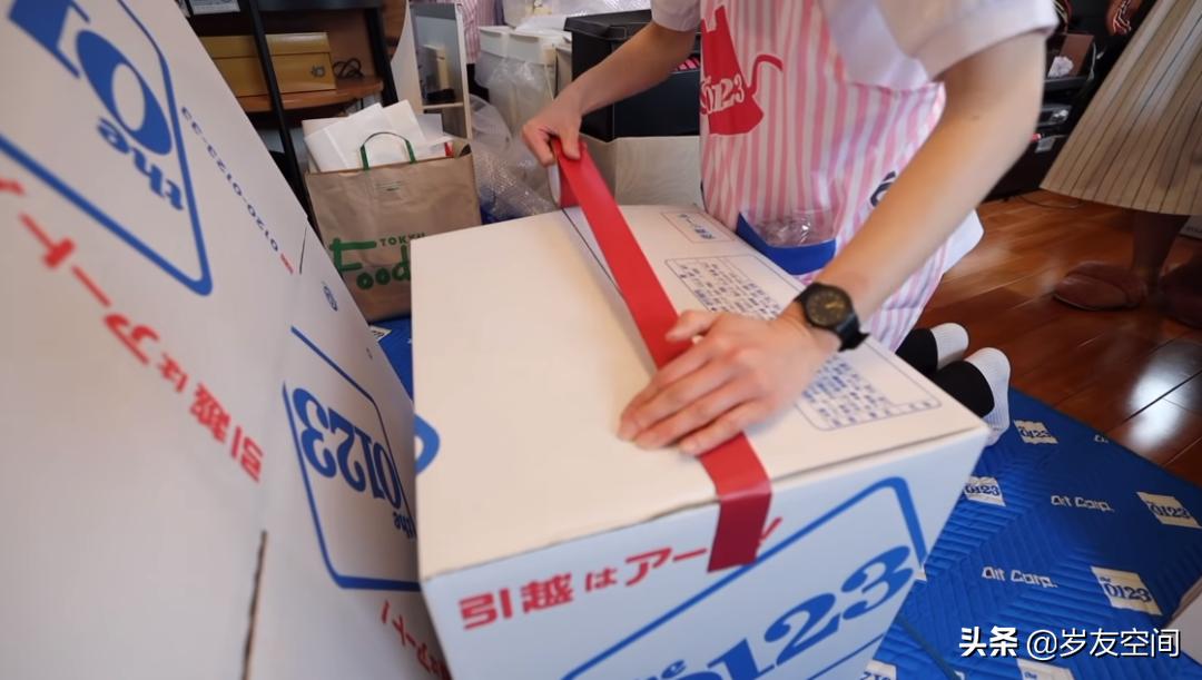 “变态”到极致的日本人,连搬家都不放过!签个字就能拎包入住