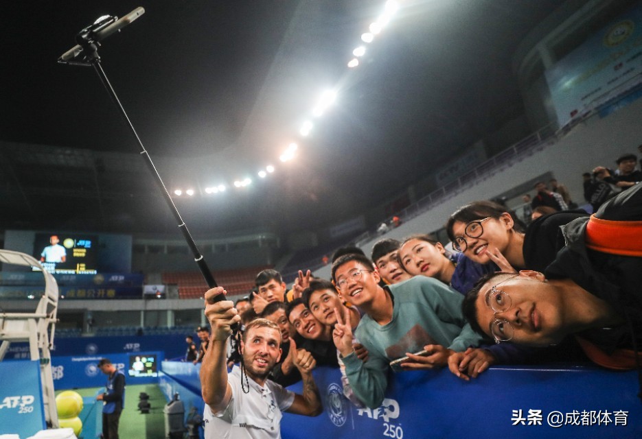 顶级红土网球赛,成都最近的网球比赛