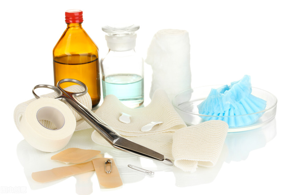 外伤出血如何清创包扎,大出血外伤急救包扎与止血的方法