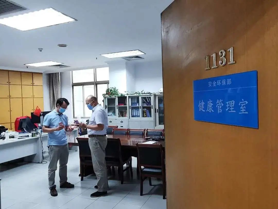 超长待机，魔幻40天，看着看着就忍不住……