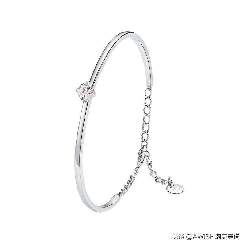 如何给银饰除锈,925黄色的银饰氧化发黑了怎么清洗