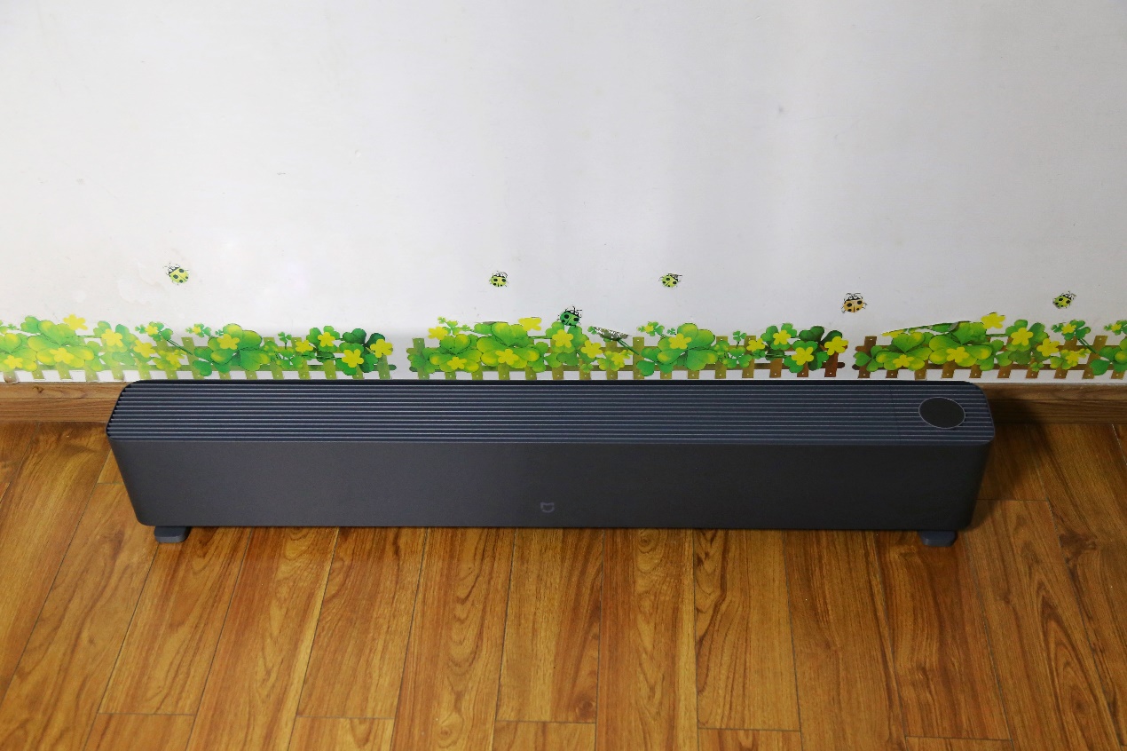 踢脚线智能电暖器,米家石墨烯折叠踢脚线电暖器超薄