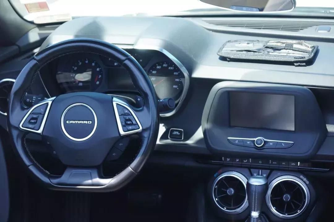 科迈罗挑战野马,科迈罗vs野马挑战者