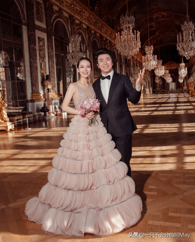 苏州最大的婚纱市场,苏州婚纱影楼拿货推荐店