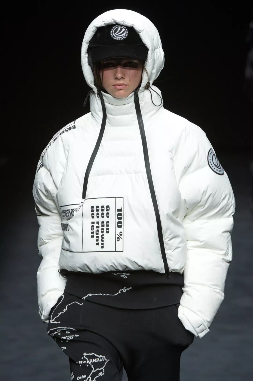 为了抢全球大咖都在翻牌的羽绒服，我差点挤晕在波司登...