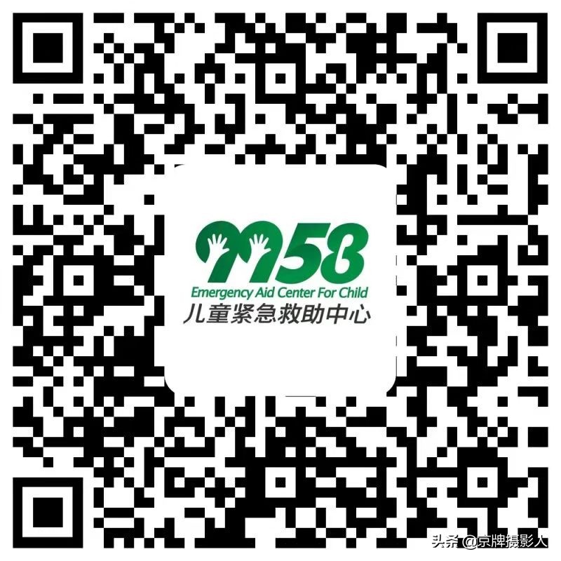 漂亮女孩因一场高烧失去听力,高烧40度女孩后续