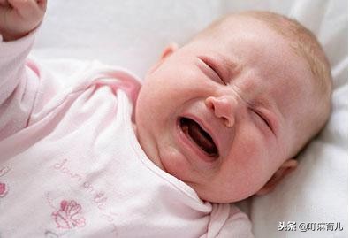2个月宝宝肠胀气哭闹怎么办,一个多月宝宝肠胀气哭闹怎么缓解