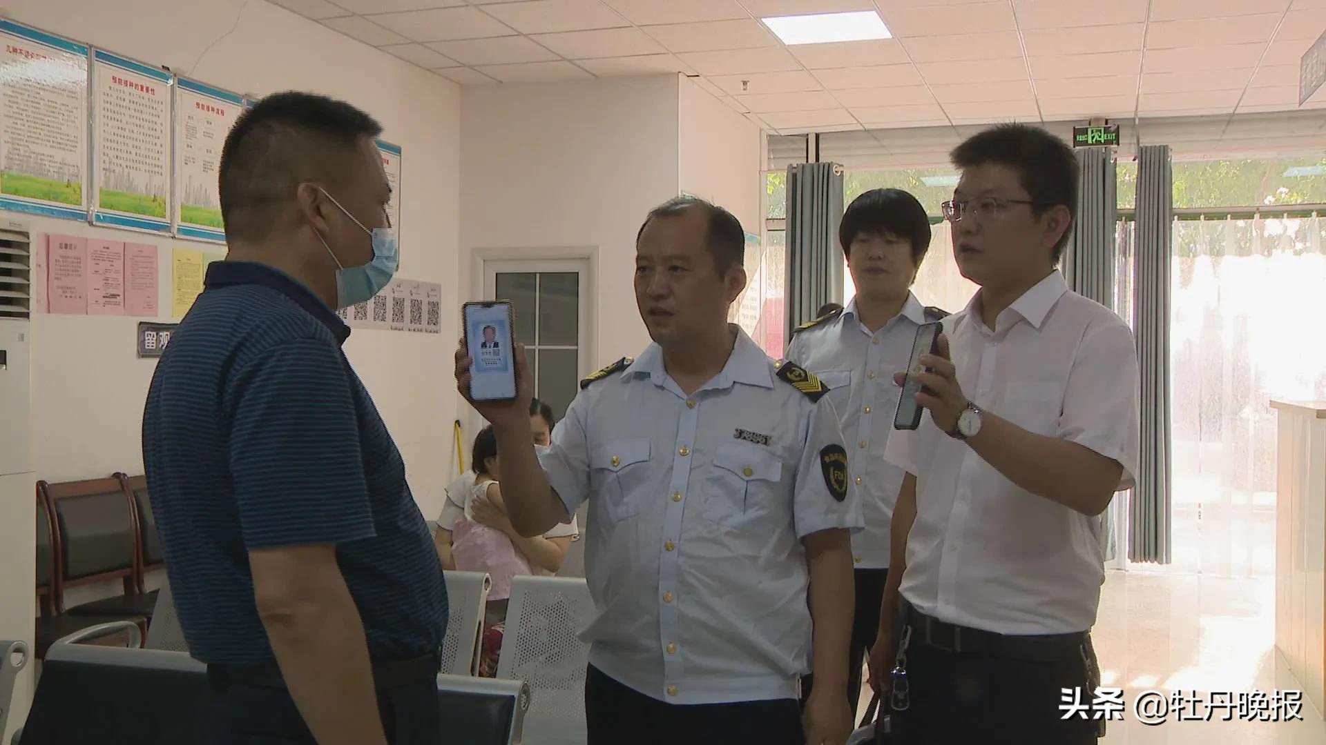 一岁宝宝打乙脑疫苗发烧39度,儿童接种疫苗后惊厥送医死亡