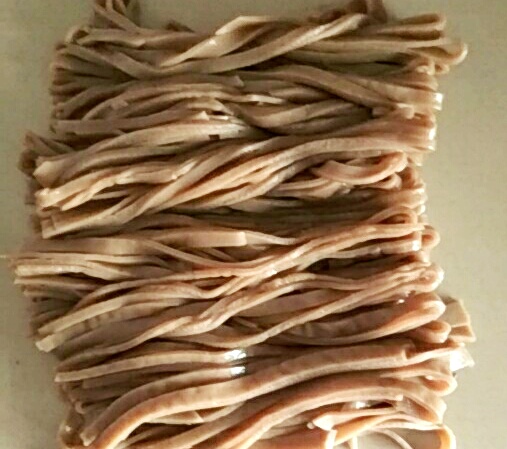 凉皮放到第二天还筋道的秘密,凉皮劲道的秘密