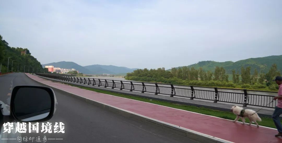 长白山是不是又叫白山了,长白山和白山是一个地方吗