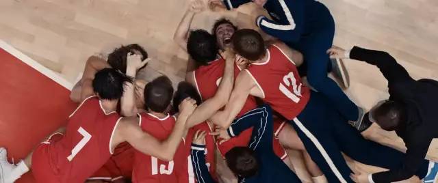 推荐4部票房超过18亿电影,口碑超高票房巨亏的十部电影