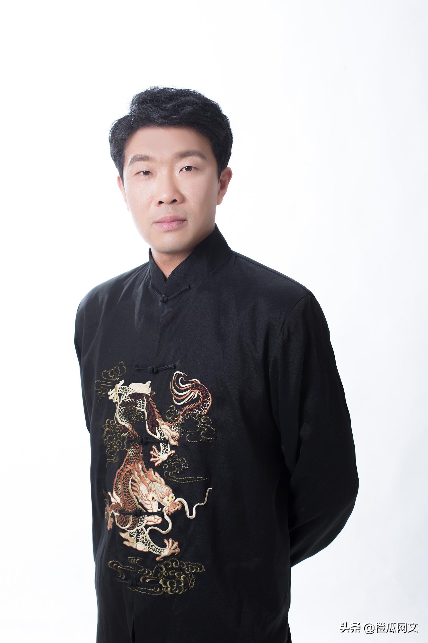 橙瓜专访丨17K风御九秋:自信笔力精纯的创作者,能驾驭任何类型