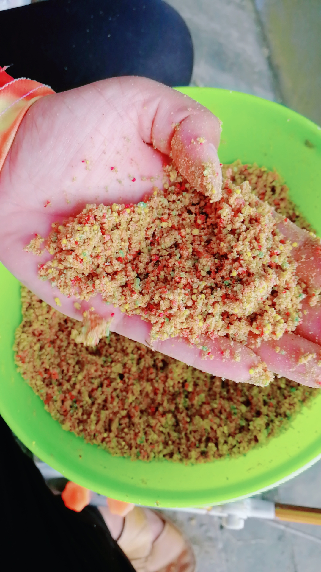 小鱼闹窝钓法,小鱼闹窝一招搞定