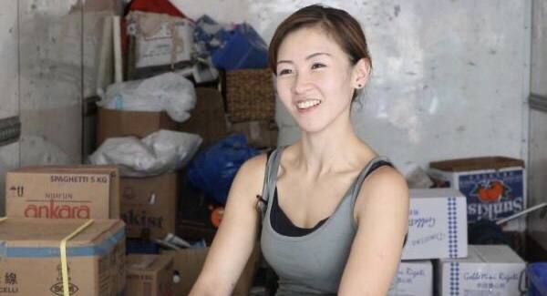 香港女搬运工现在怎么样了,香港罗拉搬运工