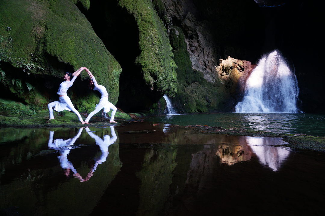 黄果树一日游和景区直通车划算,黄果树景区直通车