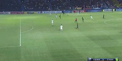 泰国17岁妖星来了!一灵性似梅西,16岁工体破国安,次日还要上学