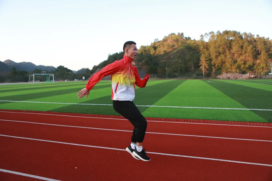 骄傲的少年2021奥运会夺冠瞬间,骄傲的少年奥运夺冠新闻