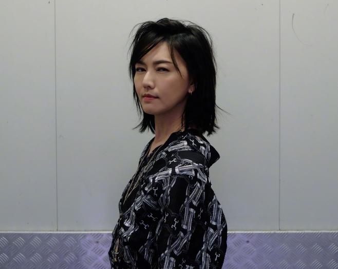 肖战给孙燕姿反黑,孙燕姿粉丝评价肖战