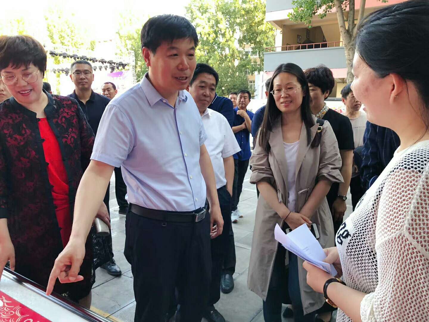 灏忓缁忓吀璇佃娲诲姩鍦嗘弧钀藉箷,灏忓瀹岀編鏀跺畼鍥炲繂鎴愰暱鍘嗙▼