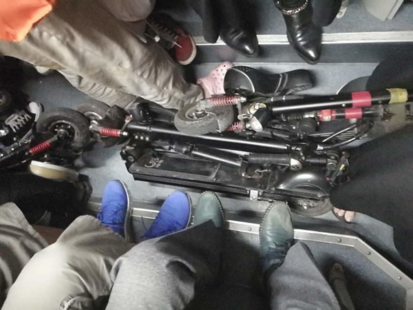 百亿代驾司机完整版,百亿市场的代驾