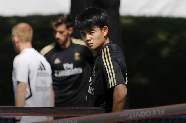 白岩松关于日本的看法,白岩松对日本评价