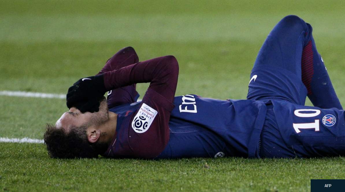 为什么内马尔总是受伤,为啥内马尔的踢法容易受伤