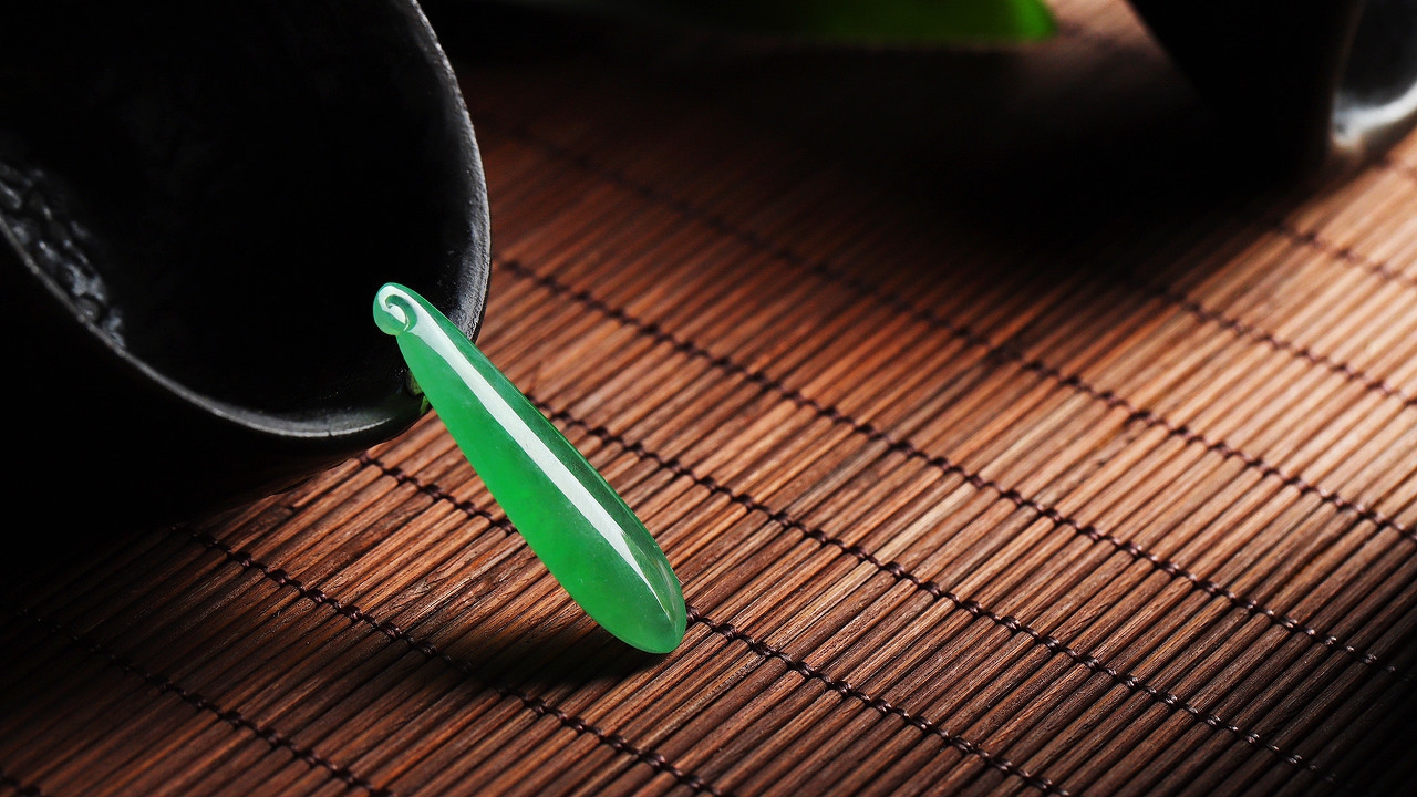 玉石就是翡翠吗,玛瑙玉石和翡翠