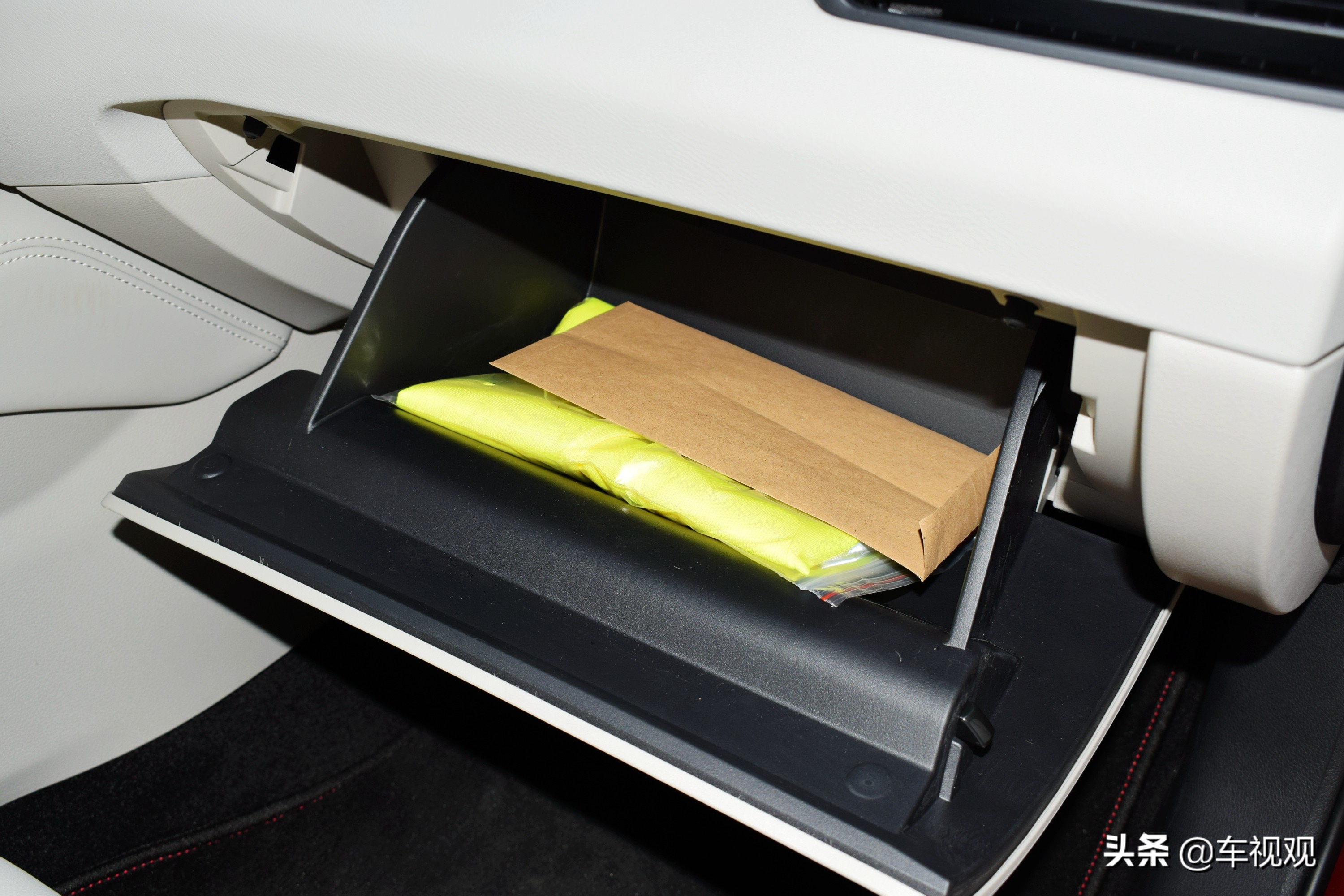 2021款天籁中保研碰撞测试,天籁碰撞测试中保研第一名