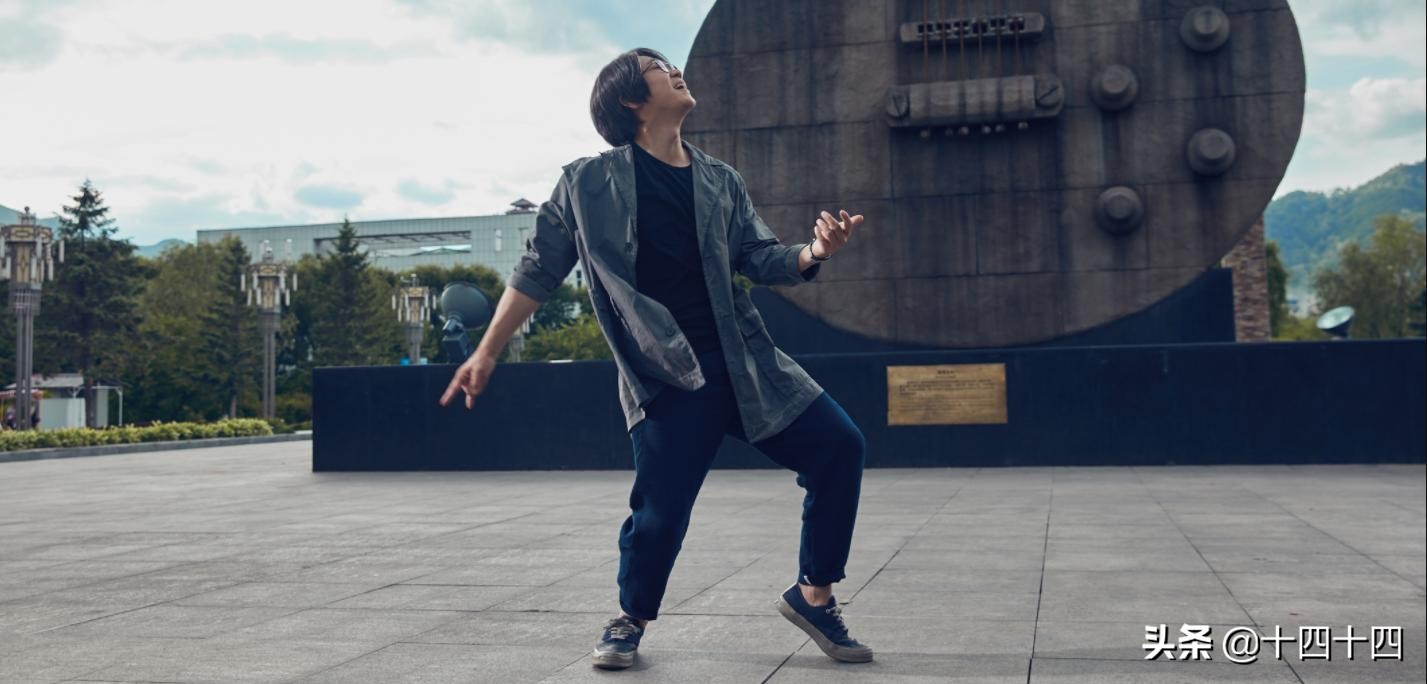 网剧鼻祖，烂片导演，在被千万人唾弃后，他又重返起点