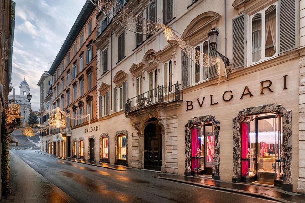 全球十大顶级奢侈品牌运动鞋,世界十大顶级奢侈品牌手表