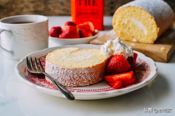 排队瑞士卷,自制瑞士卷最简单的方法