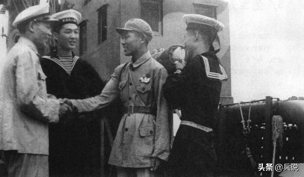 您是海军司令，怎么还租我的渔船？萧劲光终生难忘渔民之问