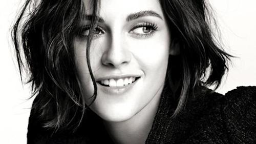 刘雯颧骨突出面相,刘雯是长方脸还是正方脸