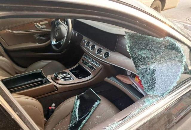 汽车钥匙丢了怎么防止被开走,汽车钥匙不小心落在车里怎么办