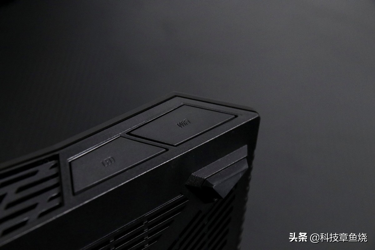 华硕rtax88u深度评测,华硕rt-ax68u路由器测评