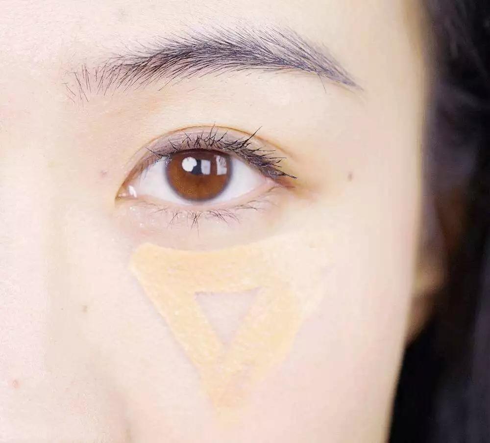 黑眼圈遮瑕教程视频,黑眼圈发紫的严重怎么遮瑕