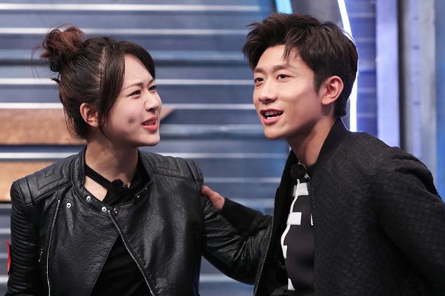 张一山杨紫斗嘴视频完整版,张一山杨紫友谊现状