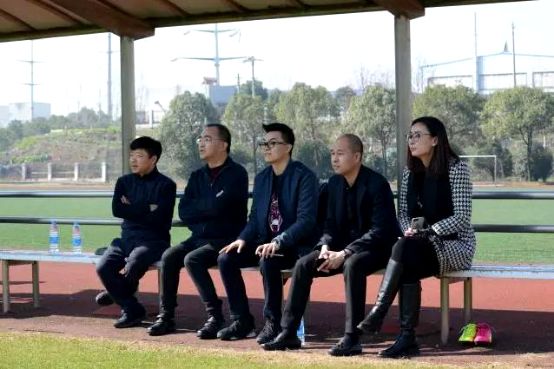 陕西前首富深陷债务危局,江苏前首富现在怎么样了