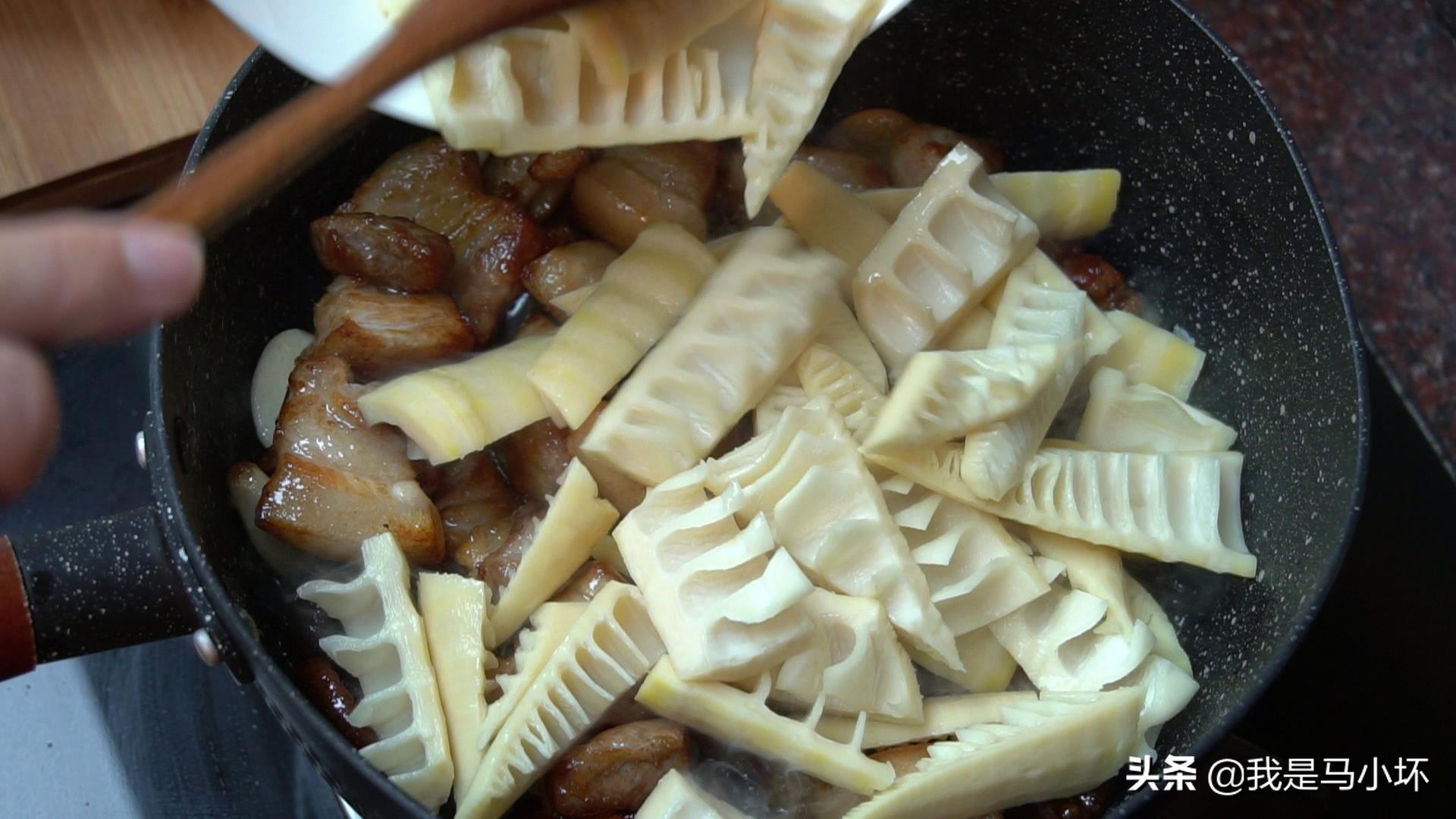 小竹笋这样做特别下饭咸鲜脆爽,竹笋的最新吃法简单又好吃